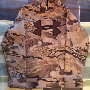 UA camo Hoodie